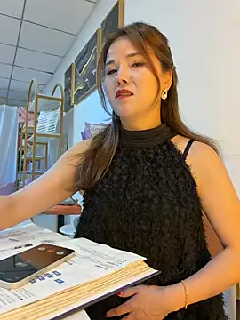 Xiaoxiao-y online show from 03/30/26, 11:11