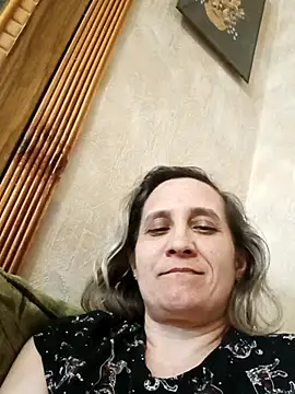 KatieLove133 online show from 05/31/26, 10:11