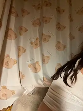 Milik-1022 online show from 04/17/26, 08:56