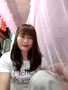 Lucxy-ki6 online show from 03/22/26, 01:25