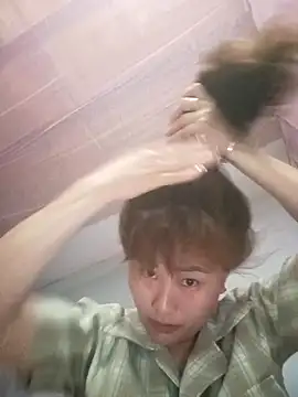 Lucxy-ki6 online show from 04/17/26, 01:08