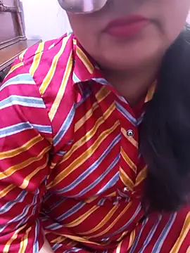 Gujju bhabhi69 online show from 04/11/26, 09:35