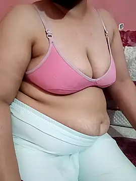 Snapshot of Gujju_bhabhi69 chatting on 05/04/26, 09:49 Gujju bhabhi69 online show from 05/04/26, 09:49