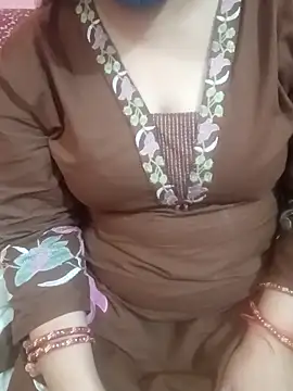 Snapshot of Gujju_bhabhi69 chatting on 05/10/26, 11:04 Gujju bhabhi69 online show from 05/10/26, 11:04