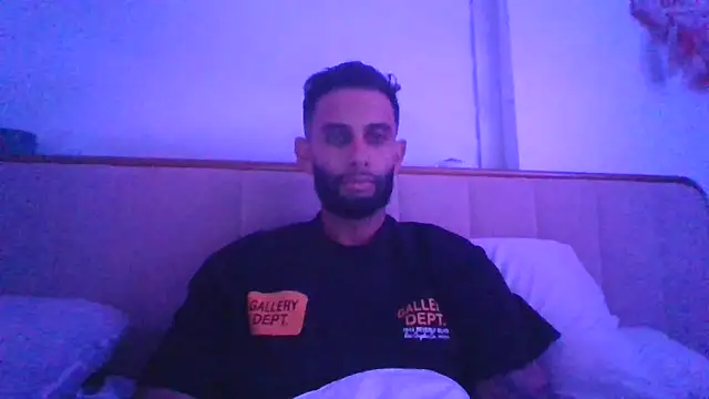 Crosexxx online show from 03/18/26, 09:45