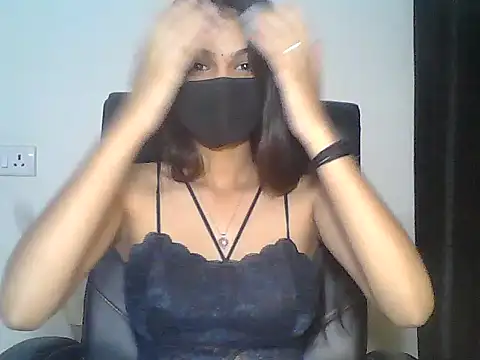Hot Deepansi02 online show from 04/28/26, 05:07