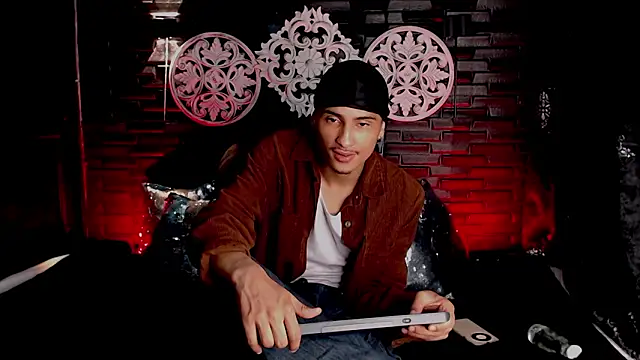 nico twink7 online show from 03/17/26, 11:46