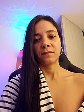miaeyex online show from 05/01/26, 11:59