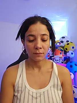 miaeyex online show from 06/13/26, 12:03