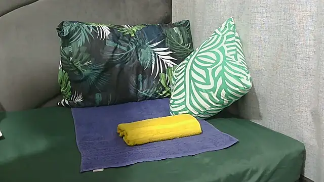 Melitaxx online show from 06/07/26, 04:16