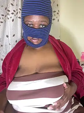 NaughtyGirl0000 online show from 05/20/26, 06:52