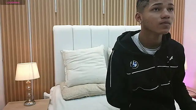 Kelvin Josue online show from 05/14/26, 08:26