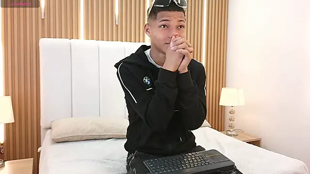 Kelvin Josue online show from 05/23/26, 08:13