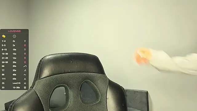 Snapshot of Veluxe chatting on 07/26/26, 05:09 Veluxe online show from 07/26/26, 05:09