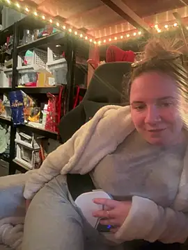 curvyneon online show from 04/03/26, 02:15