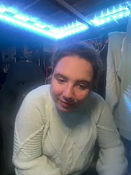 curvyneon online show from 04/12/26, 06:24