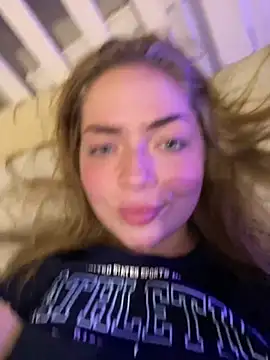 ohitsclarafox online show from 06/12/26, 01:37