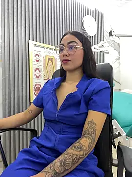 daniela-sexy online show from 04/27/26, 01:42