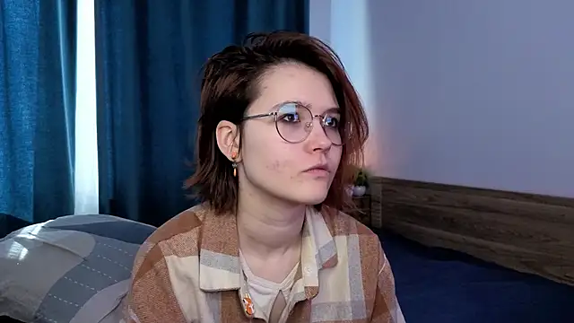 FlaviaAvena online show from 03/24/26, 08:19