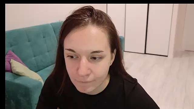 Snapshot of Ola_Queen chatting on 06/21/26, 04:59 Ola Queen online show from 06/21/26, 04:59
