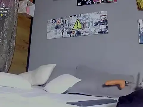 Enzoo98  online show from 07/17/26, 01:23