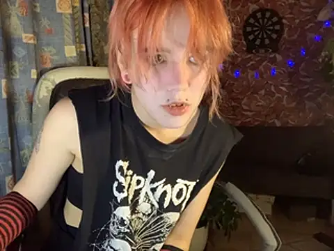whiny emo boi online show from 04/10/26, 08:02