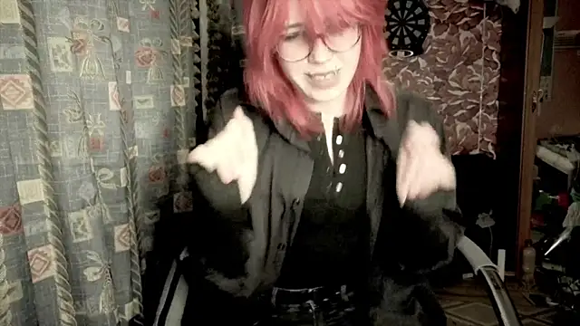 whiny emo boi online show from 04/30/26, 08:57