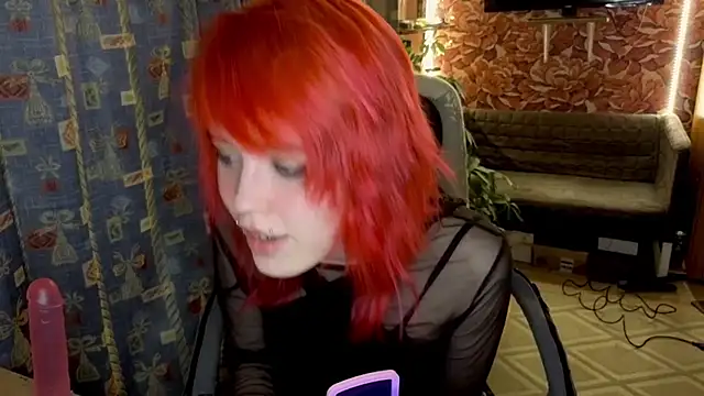 Snapshot of whiny_emo_boi chatting on 05/13/26, 07:55 whiny emo boi online show from 05/13/26, 07:55