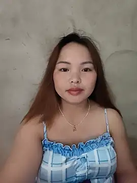 Snapshot of Mina_xYx chatting on 07/17/26, 08:54 Mina xYx online show from 07/17/26, 08:54