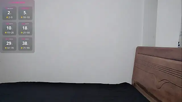 oblakitty  online show from 04/04/26, 12:53