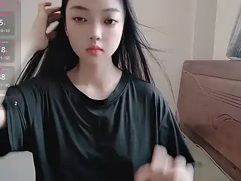 oblakitty  online show from 06/30/26, 12:44