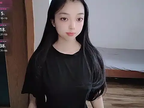 oblakitty  online show from 07/11/26, 12:57