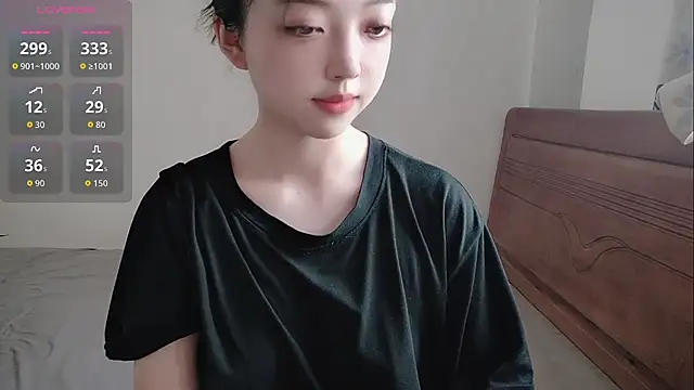 oblakitty  online show from 08/07/26, 06:59
