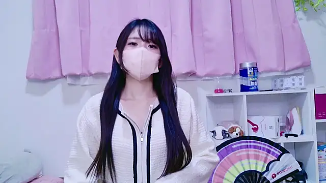 Snapshot of HIKARU_0426 chatting on 03/18/26, 08:28 HIKARU 0426 online show from 03/18/26, 08:28