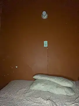 BlackApple   online show from 03/25/26, 10:05