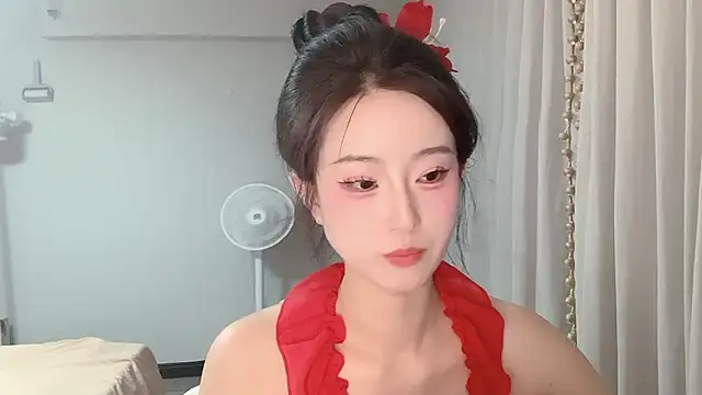 1X-yiyi online show from 05/22/26, 12:00