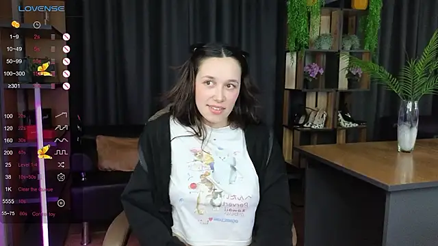 Amina JonsX online show from 03/19/26, 12:42