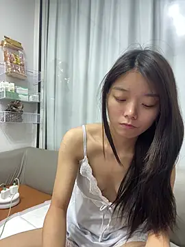 Snapshot of Puting_q chatting on 07/15/26, 03:06 Puting q online show from 07/15/26, 03:06