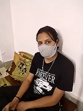 Snapshot of Sex_queen_aavaya chatting on 03/15/26, 04:24 Sex queen aavaya online show from 03/15/26, 04:24