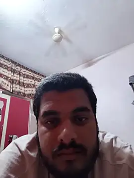 Snapshot of shubham19988 chatting on 03/28/26, 04:06 shubham19988 online show from 03/28/26, 04:06