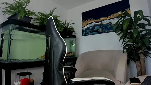Snapshot of lia_lovelly01 chatting on 07/14/26, 03:40 lia lovelly01 online show from 07/14/26, 03:40