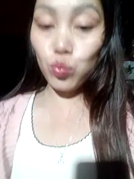 Snapshot of Abi-ni chatting on 05/10/26, 10:37 Abi-ni online show from 05/10/26, 10:37
