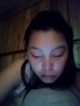Snapshot of Abi-ni chatting on 05/19/26, 02:40 Abi-ni online show from 05/19/26, 02:40