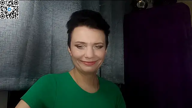 HotMamaQueen234 online show from 05/06/26, 08:25