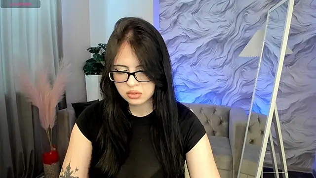 Kisa Blaze online show from 04/04/26, 10:46