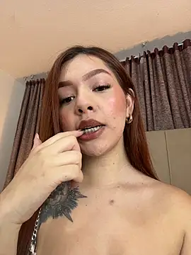 Snapshot of alana_gv chatting on 06/19/26, 01:15 alana gv online show from 06/19/26, 01:15