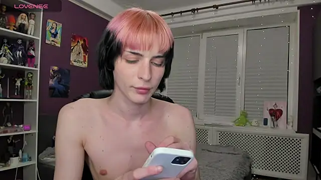 sweet peach    online show from 05/16/26, 07:56