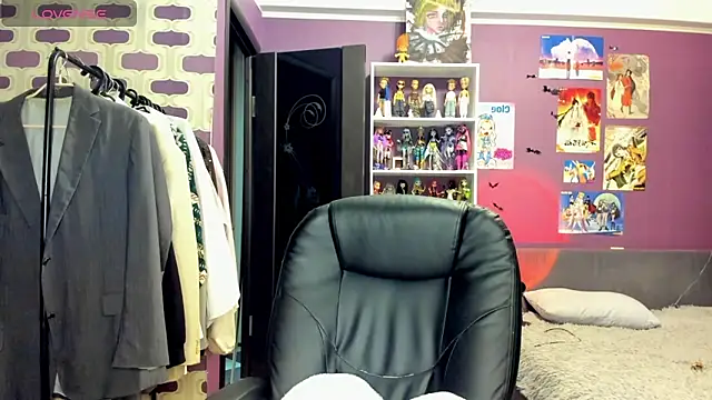 sweet peach    online show from 06/20/26, 07:38