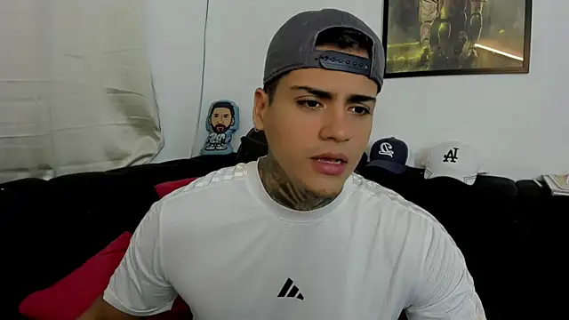 sweetlatinoboy online show from 04/10/26, 11:15