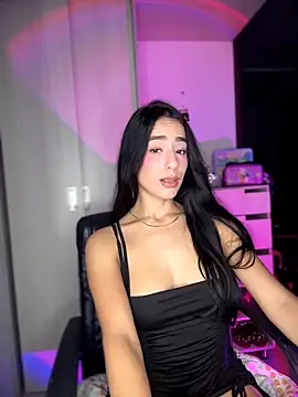 Snapshot of _Alejandra_02 chatting on 03/27/26, 08:26 Alejandra 02 online show from 03/27/26, 08:26